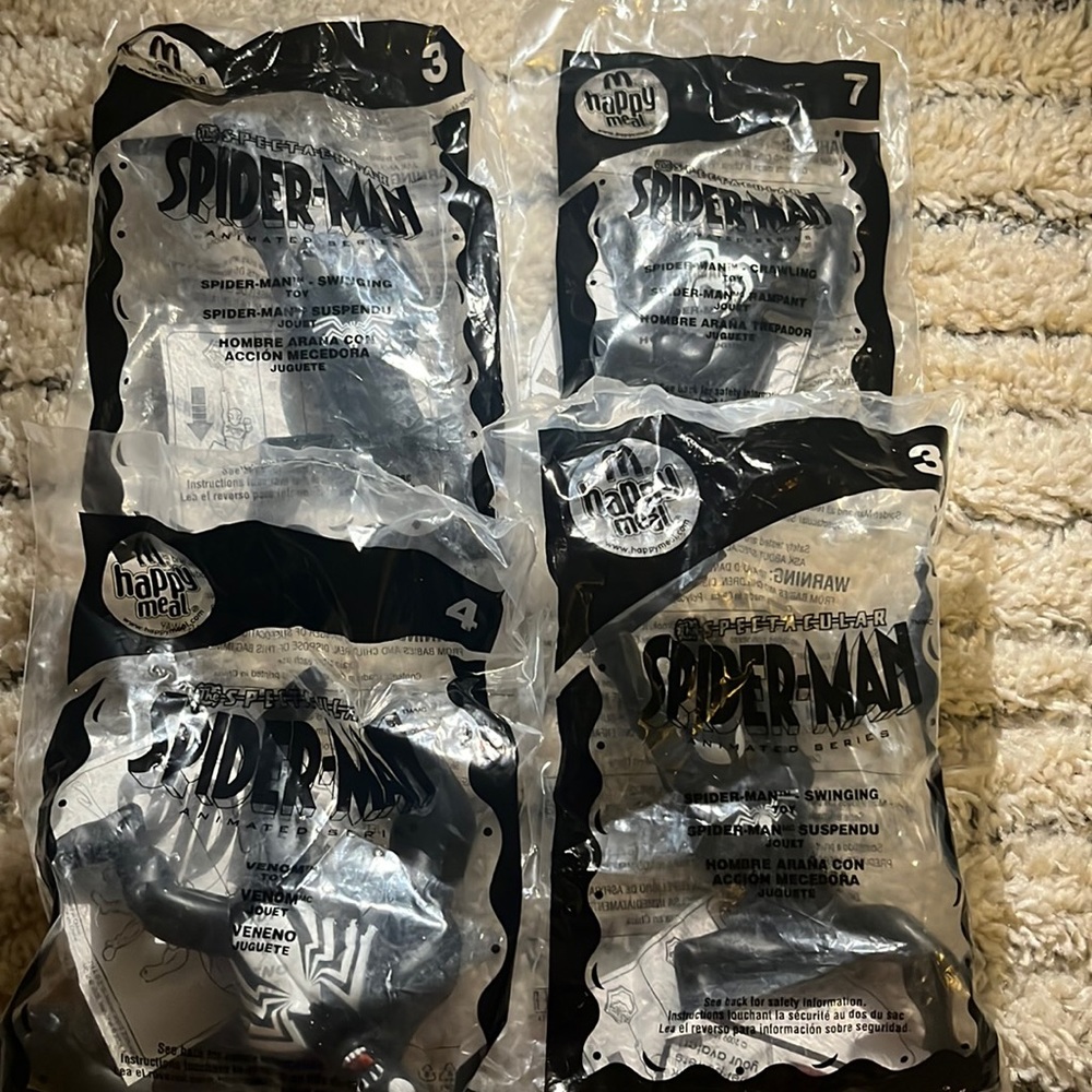 (2)Spider-Man swinging, venom Spider-Man,crawling Spider-Man